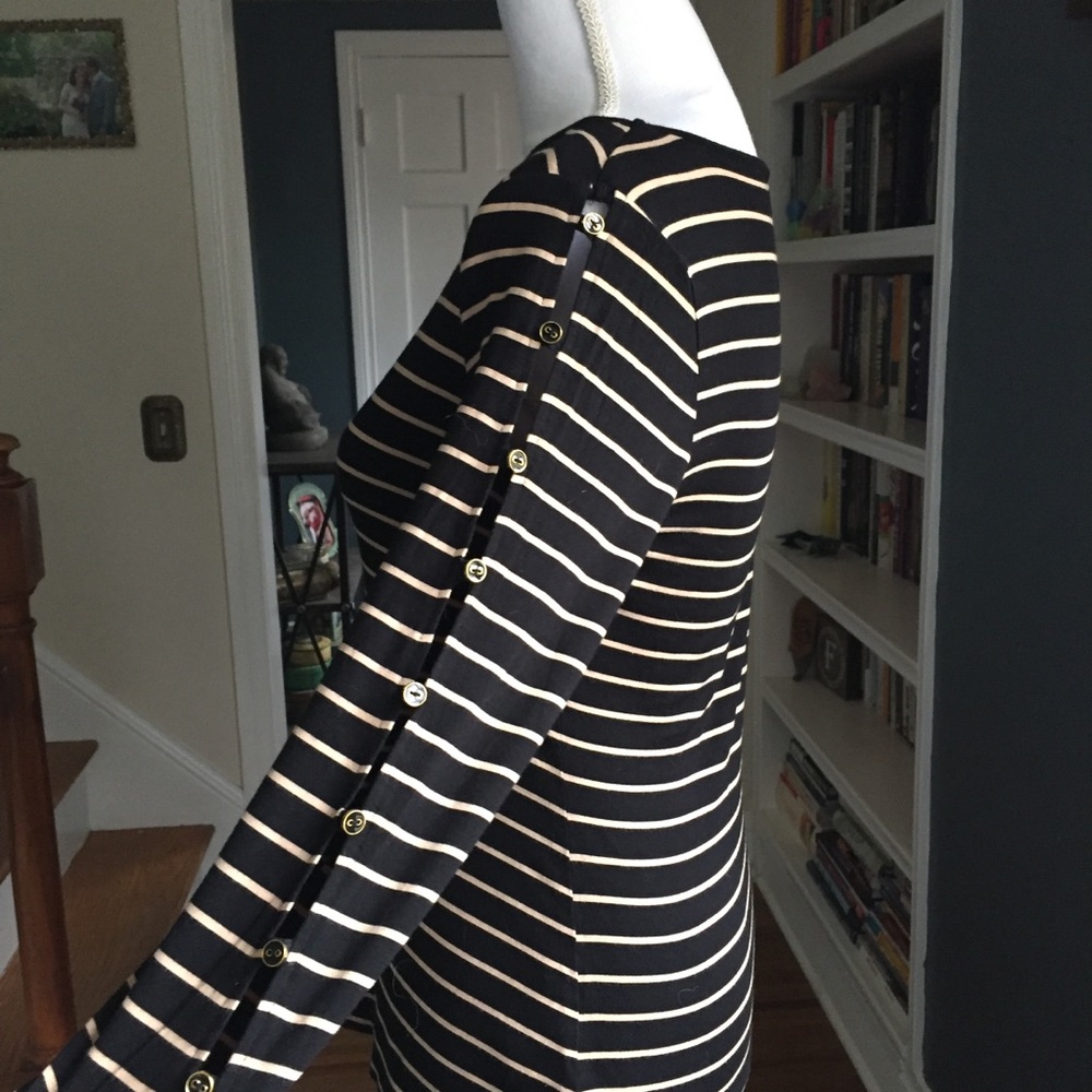 Basic Striped Top - Picture 2 of 8